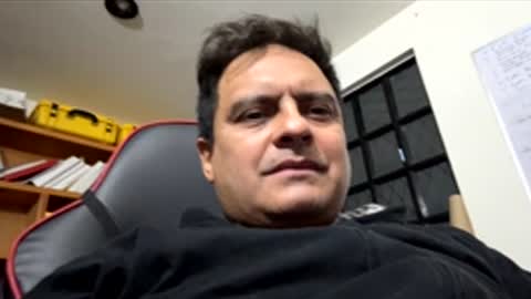 j0shua70 online show from January 6, 9:13 am