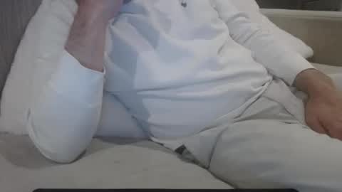 James online show from December 4, 12:50 am