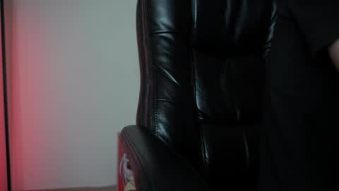 Snapshot of j_akira13 chatting on October 7, 9:35 am Danny online show from October 7, 9:35 am