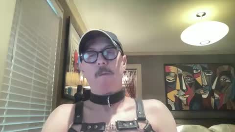 Snapshot of jackadam10 chatting on February 12, 4:33 pm jackadam10 online show from February 12, 4:33 pm