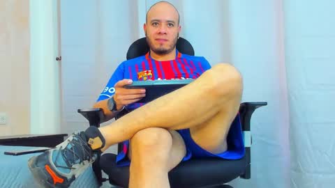 Jacob online show from February 13, 7:42 pm