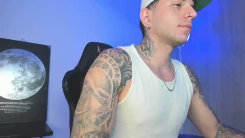 Snapshot of jacobb116 chatting on October 12, 12:26 am jacobb116 online show from October 12, 12:26 am