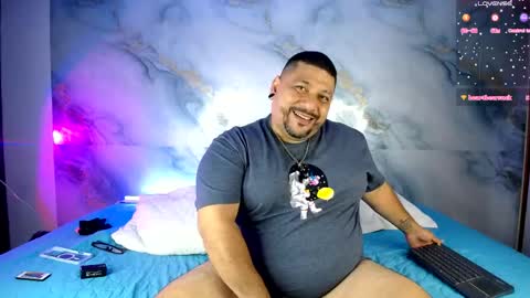 daddy sir master bear online show from April 16, 12:49 pm