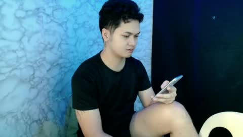 jade_halo online show from June 24, 1:03 pm