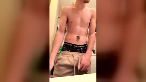 jake114956 online show from May 26, 2:40 am