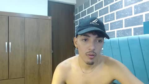 jake_laraxxx online show from September 16, 8:09 pm