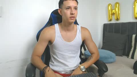 Hi guys im new 3 online show from May 23, 4:23 pm
