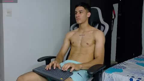 JakeMonroe online show from May 15, 6:38 pm