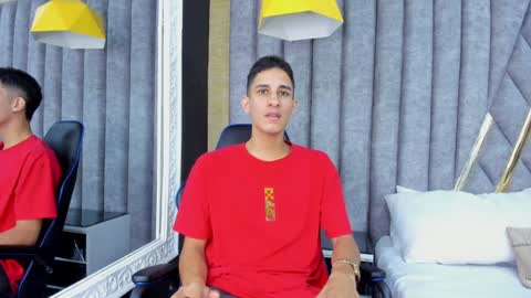 jakemoxleey online show from December 30, 7:53 pm