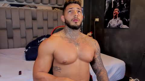 my name is sebas If you come here dont hesitate to say hello Im a guy who really likes having conversations and having hot online show from March 6, 7:00 pm