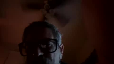 jakethesnake_6 online show from May 13, 9:06 am
