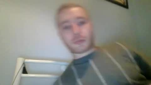 james41621 online show from March 7, 3:19 am