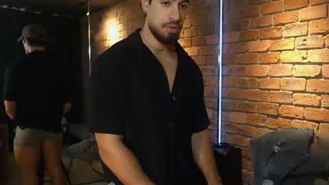 James Axel online show from June 9, 2:52 pm