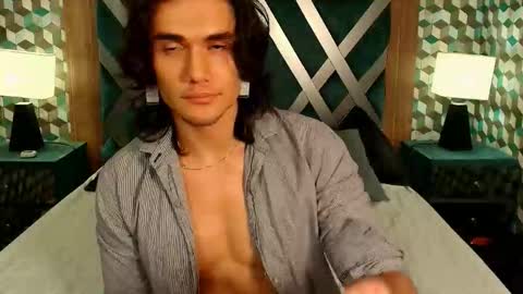 james_morrisonm online show from February 4, 11:22 pm