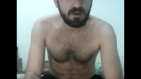 Snapshot of jamesthorn39 chatting on January 22, 11:01 am jamesthorn39 online show from January 22, 11:01 am