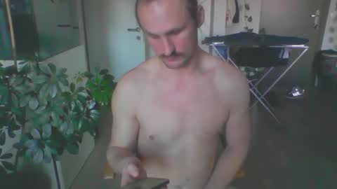 jankujan online show from March 20, 1:48 pm