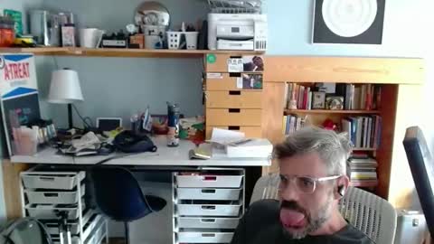 jareth_returns online show from October 18, 3:50 pm