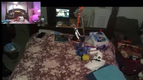 Savanah Taylor online show from December 21, 2:03 pm