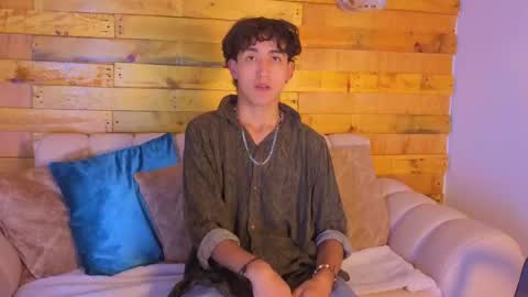 jason_haz3 online show from April 28, 9:08 pm