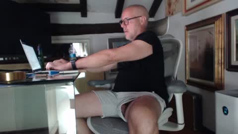 jasonprojectz online show from July 17, 10:38 pm