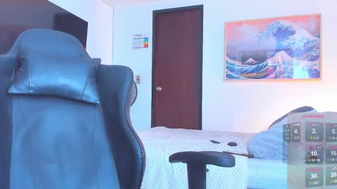 JBrooksXx online show from April 16, 8:31 pm