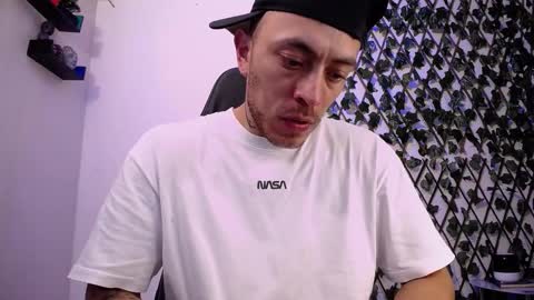 JKing  online show from March 5, 3:19 pm