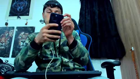 Javier online show from March 3, 2:11 am