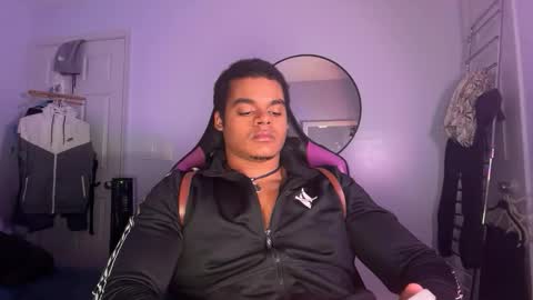 Snapshot of javiricorich chatting on October 23, 12:47 am javiSdick online show from October 23, 12:47 am