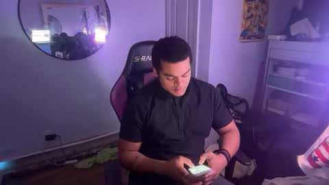 Snapshot of javiricorich chatting on October 22, 12:02 am javiSdick online show from October 22, 12:02 am