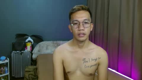 jay221996 online show from May 5, 9:55 am