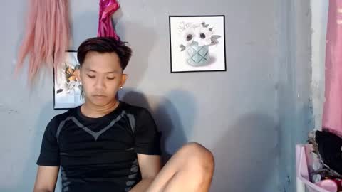 jay_xxx24 online show from May 1, 9:34 am