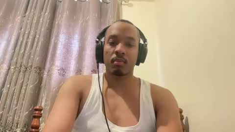 Snapshot of jaysmooth987 chatting on February 21, 6:04 pm jaysmooth987 online show from February 21, 6:04 pm