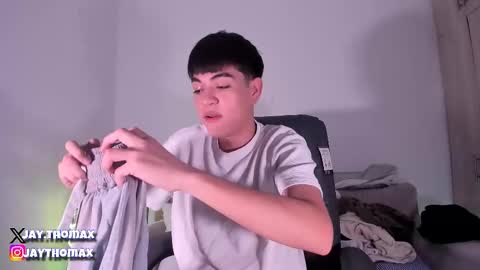 jaythomax online show from February 18, 10:25 pm