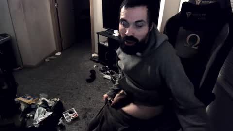 jburns87 online show from December 27, 12:23 pm