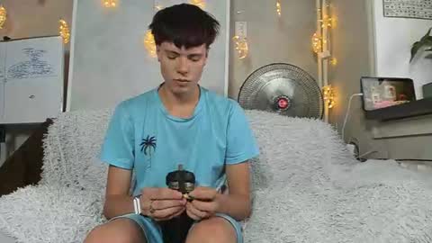 Angel online show from July 31, 10:08 pm