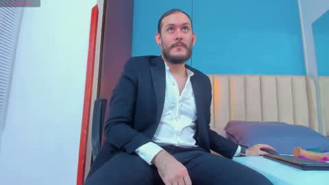 Jeanpiere online show from December 5, 2:51 am