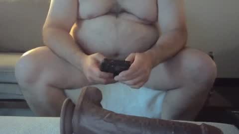 dadbody71 online show from May 10, 1:18 am