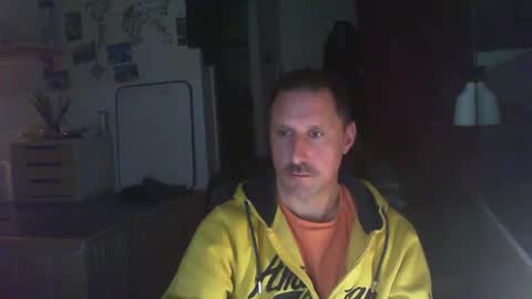 Snapshot of jef74700 chatting on February 26, 4:36 am Jrme online show from February 26, 4:36 am