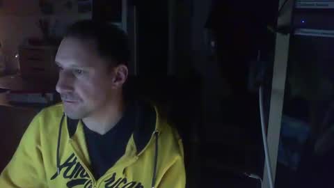 Snapshot of jef74700 chatting on January 7, 3:48 am Jrme online show from January 7, 3:48 am