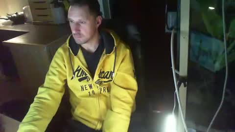 Snapshot of jef74700 chatting on December 29, 4:16 am Jrme online show from December 29, 4:16 am