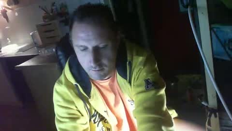 Snapshot of jef74700 chatting on December 13, 4:22 am Jrme online show from December 13, 4:22 am