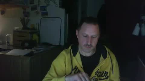 Snapshot of jef74700 chatting on February 21, 4:51 am Jrme online show from February 21, 4:51 am