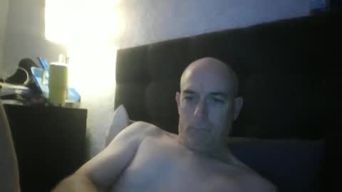 jeff25hornny online show from December 14, 12:56 pm