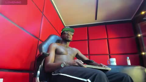 ---  Jeff --- online show from February 9, 4:50 am