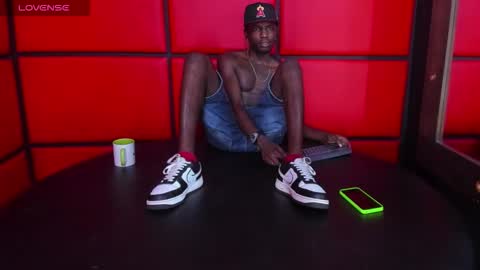 ---  Jeff --- online show from March 3, 4:31 am