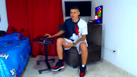 jeffer21_hot online show from July 24, 3:04 am