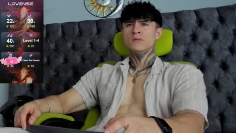 JC online show from January 8, 1:52 pm