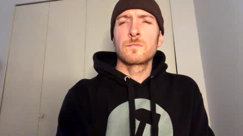 jem_boi_ online show from February 13, 6:30 am