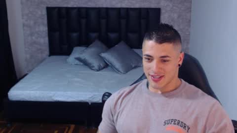 Snapshot of jeremy_lane chatting on February 20, 9:20 pm Jeremy lane online show from February 20, 9:20 pm