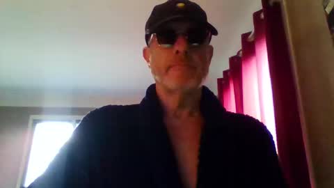 jerflor online show from December 22, 12:57 pm